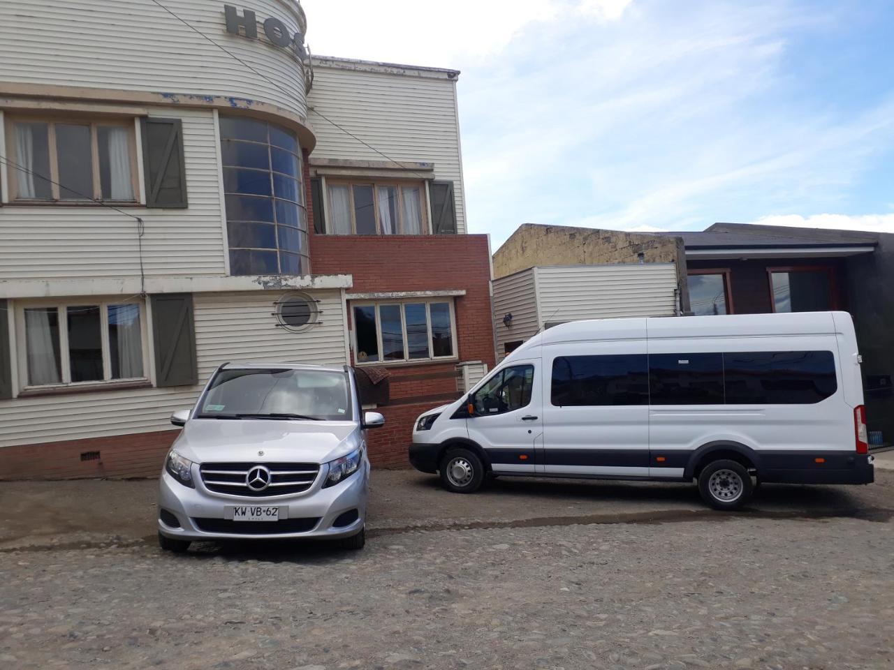 Hostal Oro Fueguino Punta Arenas Exterior photo